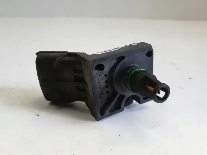 Volvo S80 V70 III 2.5 T CZUJNIK CIŚNIENIA POWIETRZA Map sensor 0261230106