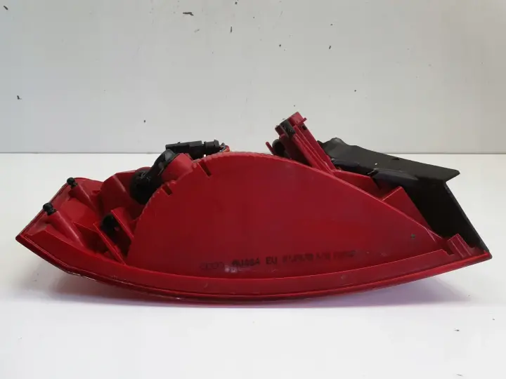 Audi A5 8T Coupe 07-16r TYLNA TYLNIA LAMPA LED PRAWA PRAWY TYŁ 8T0945096B