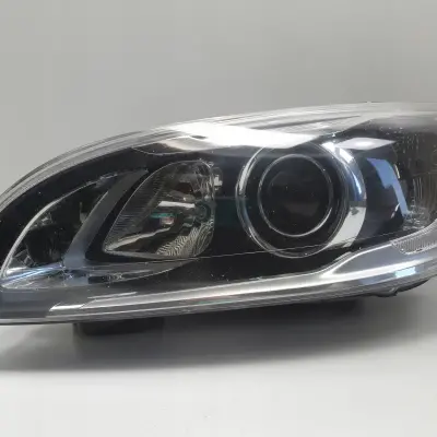 Volvo V60 S60 II LIFT PRZEDNIA LAMPA LEWA lewy przód XENON SKRĘTNY 31353284