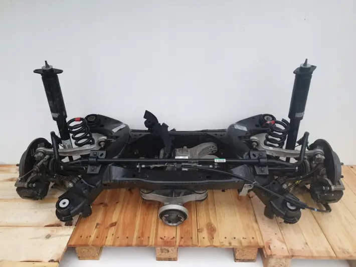 Dodge Challenger 3.6 V6 15- TYLNE ZAWIESZENIE TYŁ