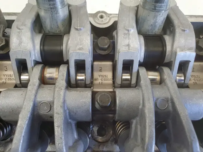 Mini Cooper R50 R53 1.6 16V GŁOWICA CYLINDRÓW 04777751AB