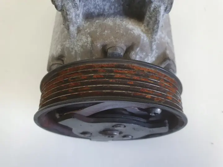 VW Polo V 1.6 TDI SPRĘŻARKA KLIMATYZACJI 5N0820803A
