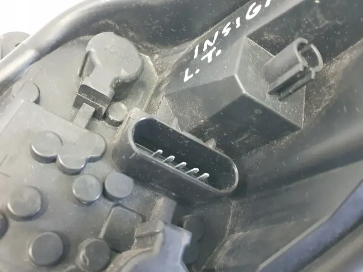 Opel Insignia A 08-13r HB WKŁAD TYLNEJ LAMPY lewy tył kierowcy