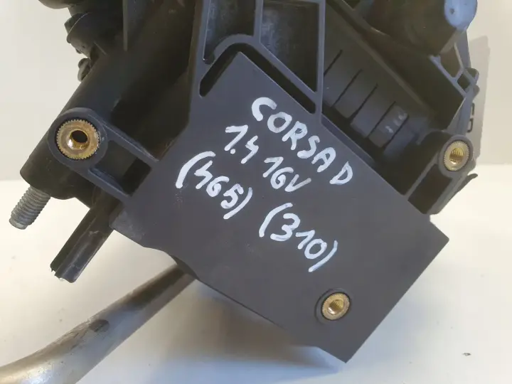 Opel Corsa D 1.4 16V KOLEKTOR SSĄCY 0280600047