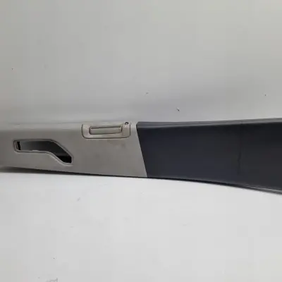 Volvo S60 I XC70 I V70 II lift PRAWA OSŁONA SŁUPKA B Maskownica