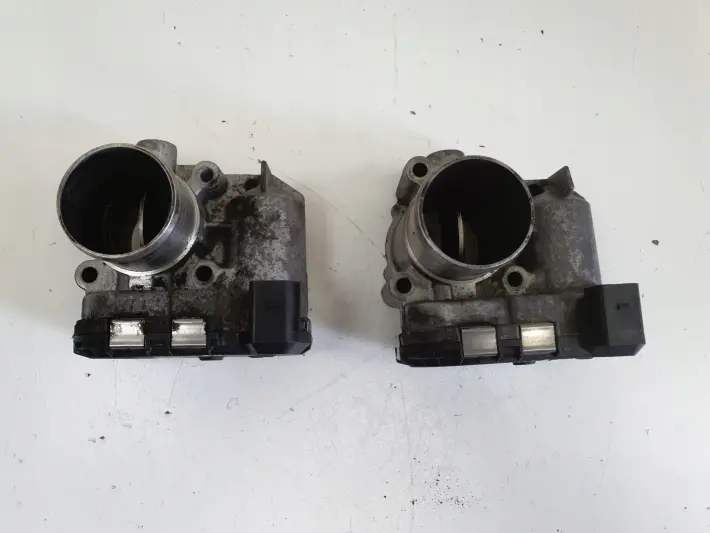 Opel Vivaro Trafic 2.0 DCI ROZRUSZNIK 0281002681 bosch 8200330810