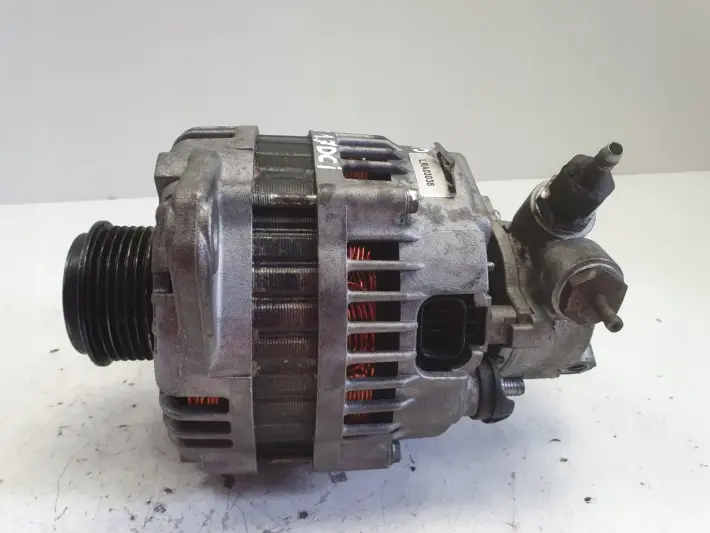 Opel Combo C 1.7 CDTI DI ALTERNATOR pompa vacum