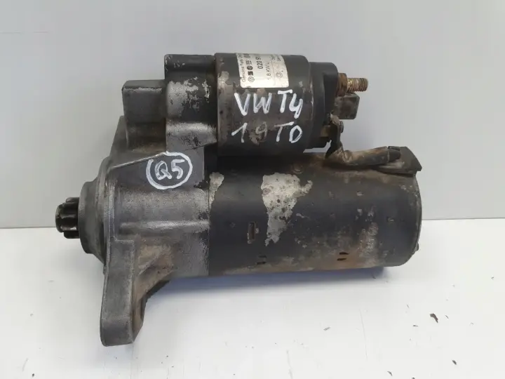 VW Transporter T4 1.9 TD ROZRUSZNIK Bosch 020911024AX 02B911023D