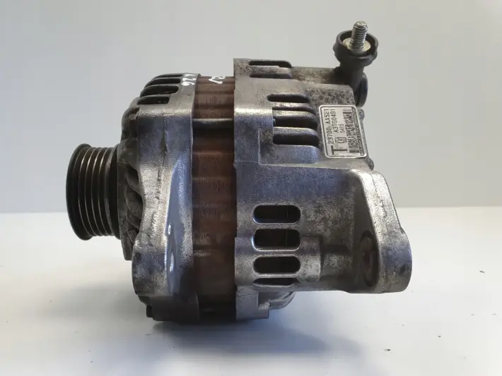 Subaru Legacy IV 2.0 B ALTERNATOR 23700AA521