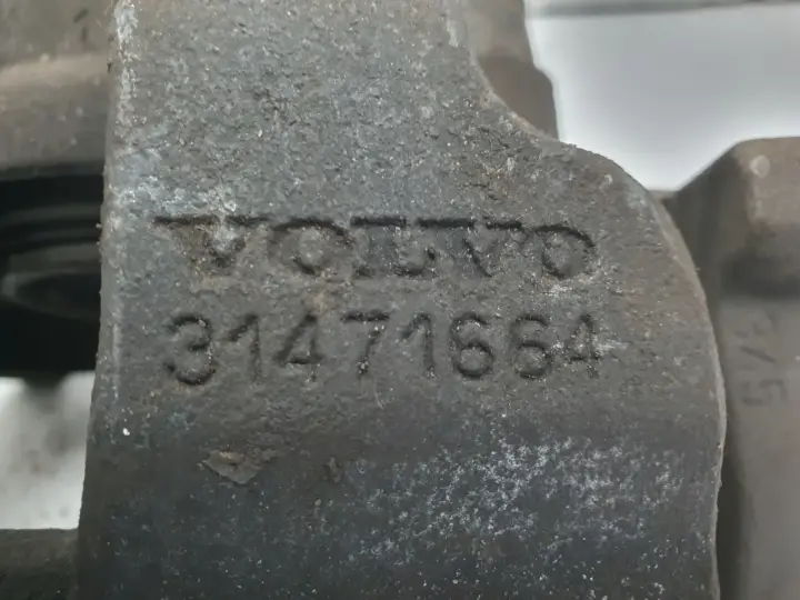 d9c541c5995a74e2cd3949e15884198f
