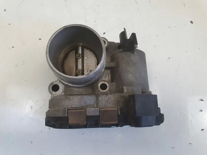 Fiat Punto II 1.2 16V PRZEPUSTNICA 0280750042