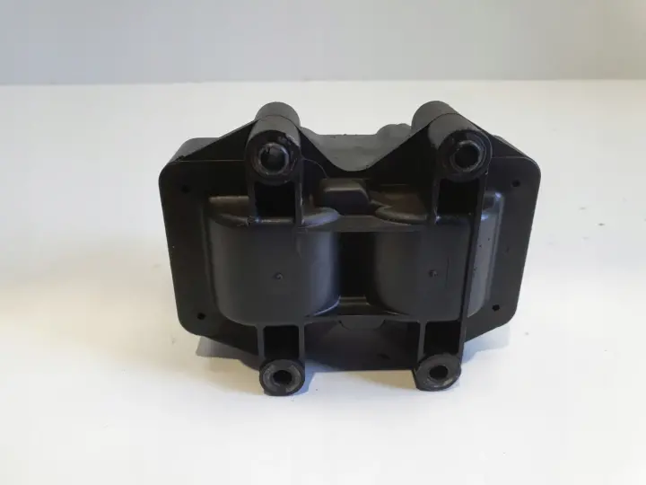 Citroen Saxo 1.1 CEWKA ZAPŁONOWA 2526040A