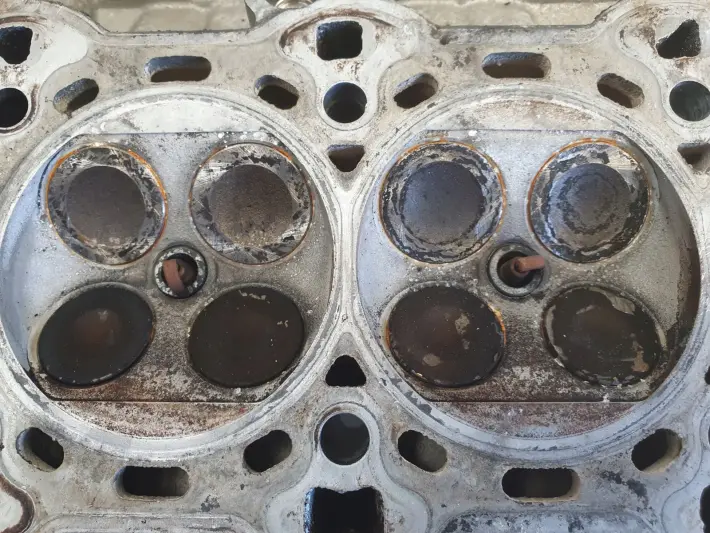 Opel Corsa D 1.2 16V GŁOWICA CYLINDRÓW A12XEP 55568426