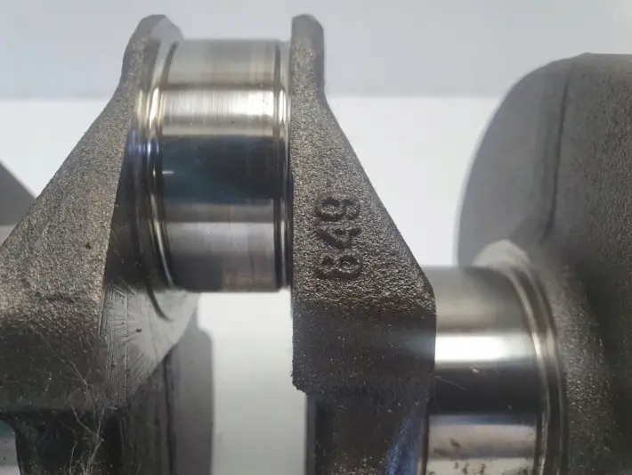 Ford Fiesta VII MK7 1.6 TDCI WAŁ KORBOWY TZJA