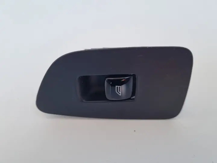 Volvo S90 II V60 II S60 III XC60 II PRAWY PANEL SZYB 31376458