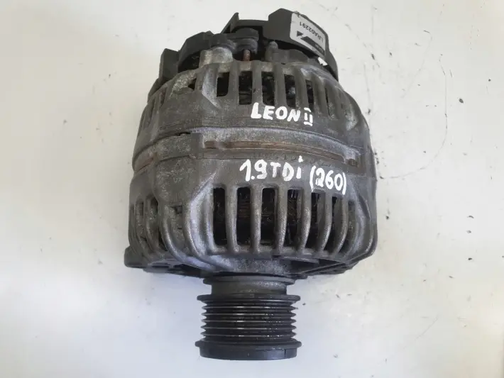 Seat Leon II 1.9 TDI ALTERNATOR Bosch
