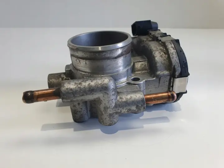 Opel Corsa D 1.2 1.4 16V PRZEPUSTNICA 0280750133 24420536