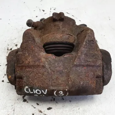 Renault Clio V PRAWY PRZEDNI ZACISK HAMULCOWY przód PASAŻERA 368