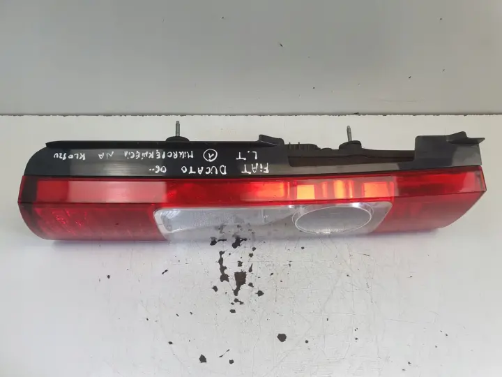 Fiat Ducato III 06-14r TYLNA LAMPA LEWA lewy tył kierowcy 20145751 27322102