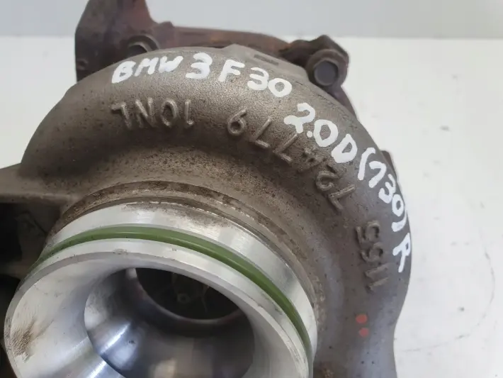 BMW F30 F31 2.0 D TURBOSPRĘŻARKA turbo 8519475