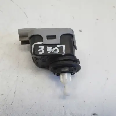 Opel Aastra G II SILNICZEK REGULACJI POZIOMU LAMPY 90590665