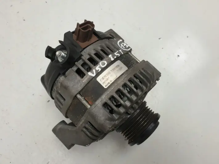 Volvo S40 II V50 2.5 T turbo ALTERNATOR DENSO