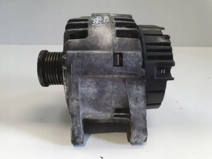 Renault Trafic II 1.9 DCI ALTERNATOR