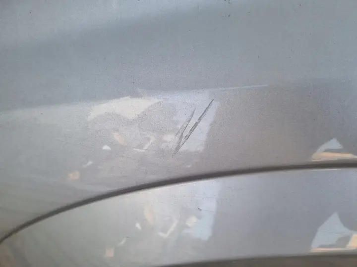 Opel Astra III H HTB sedan kombi 04-09r PRZEDNI BŁOTNIK LEWY KIEROWCY Z2UA