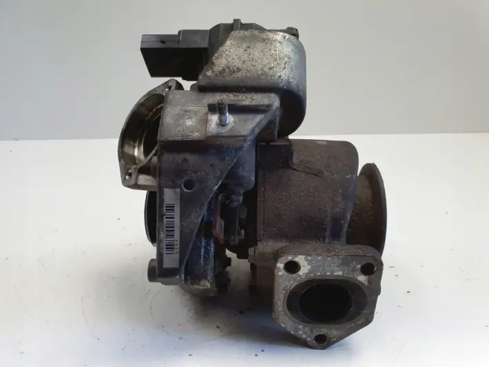 BMW E87 E90 2.0 D TURBOSPRĘŻARKA 7795498