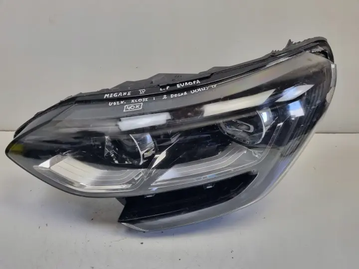 Renault Megane IV PRZEDNIA LAMPA LEWA lewy przód LED EUROPA 260602792R