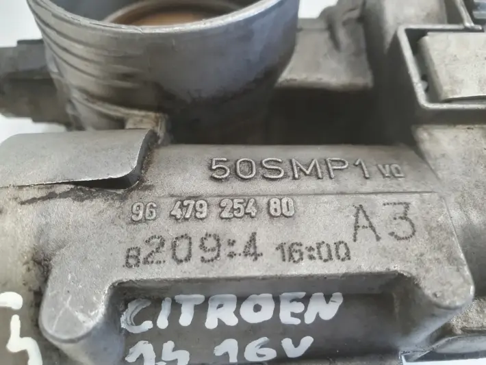 Citroen C4 1.4 16V PRZEPUSTNICA 9647925480