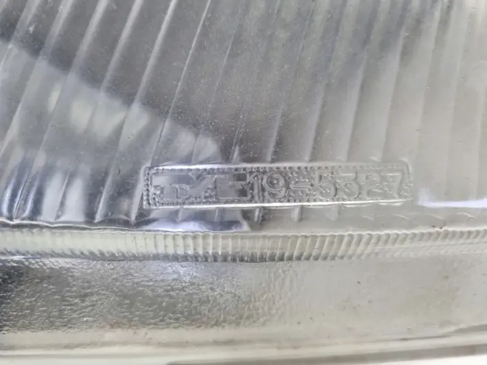 Opel Vectra B LIFT HALOGEN PRAWY PRZÓD przedni pasażera 19-5327