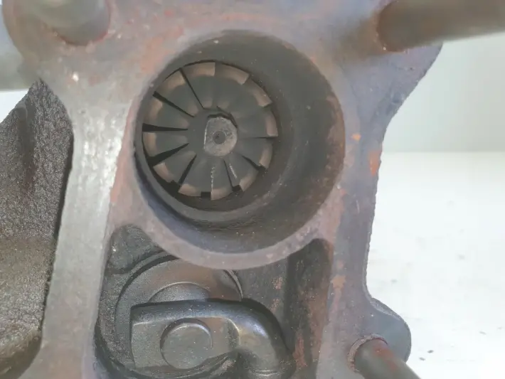 Opel Astra II G 1.7 DTI TURBOSPRĘŻARKA turbo 897185-2412