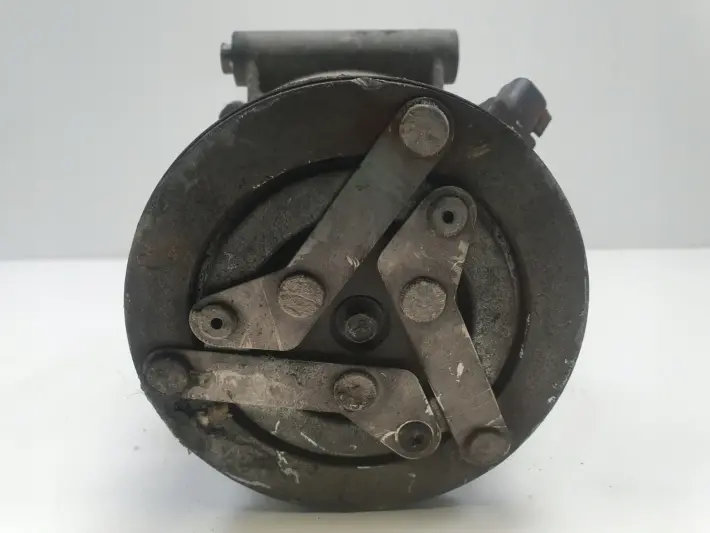 6149bdd2d562098a4831692701e8986e
