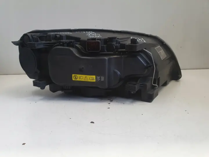 Volvo S80 II V70 III PRZEDNIA LAMPA LEWA LEWY PRZÓD XENON SKRĘTNY 31283915