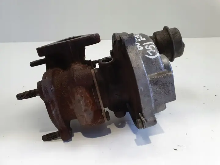 VW Bora 1.9 TDI TURBOSPRĘŻARKA turbo 038145701D