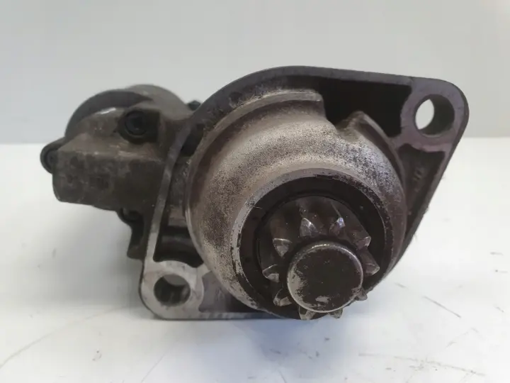 Audi A3 8L 1.8 T ROZRUSZNIK 0001121026 bosch