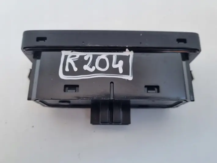 Volvo V90 II XC60 II XC90 II PRZYCISK OTWIERQANIA KLAMPY BAGAŻNIKA 31443873