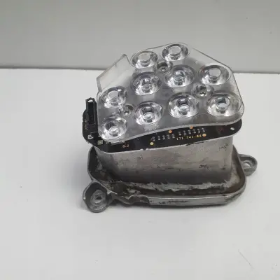 BMW F10 F11 PRAWY PRZEDNI KIERUNKOWSKAZ LED LAMPY przód 171739