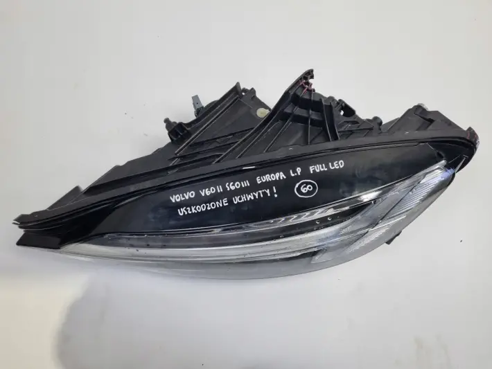 Volvo V60 II S60 III PRZEDNIA LAMPA LEWA lewy przód FULL LED EUROPA
