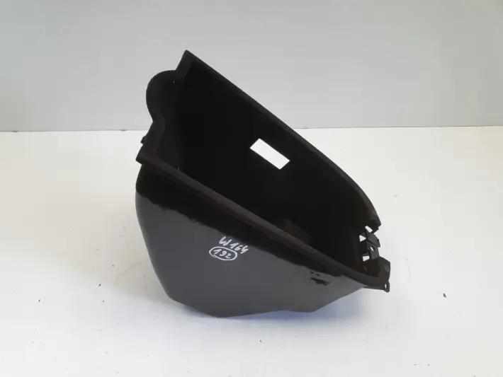 Mercedes ML W164 WKŁAD SCHOWKA A1646800110