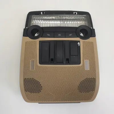 BMW X6 E71 LAMPKA OŚWIETLENIA KABINY 159568 Beżowa