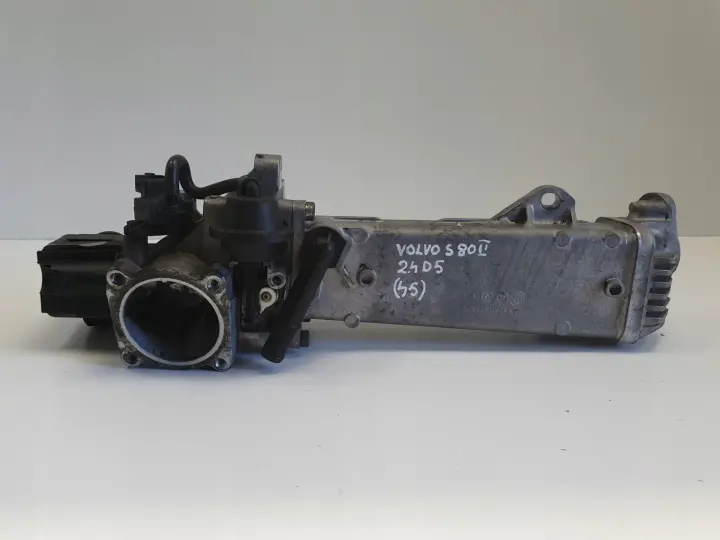 Volvo S80 II V70 III 2.4 D5 CHŁODNICA SPALIN ZAWÓR EGR 30774531
