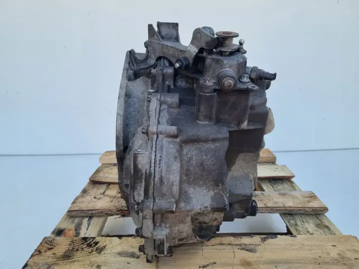 Mercedes W169 2.0 T turbo SKRZYNIA BIEGÓW 1693600500 manualna A1693600500