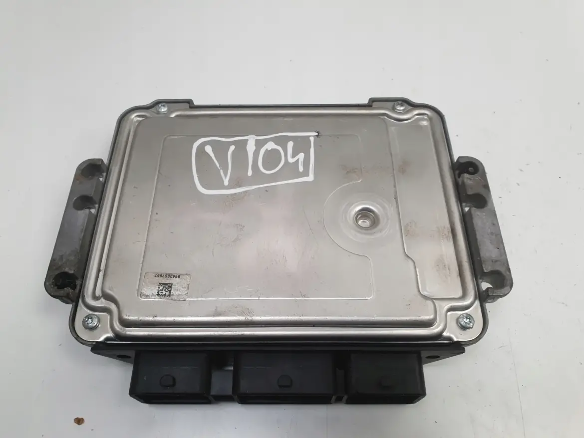 Volvo S40 II V50 1.6 D STEROWNIK SILNIKA komputer 31211076 4N51-12A650-BB