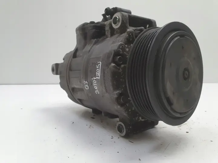 776c406ed6156ec56030fe9b5a91169a