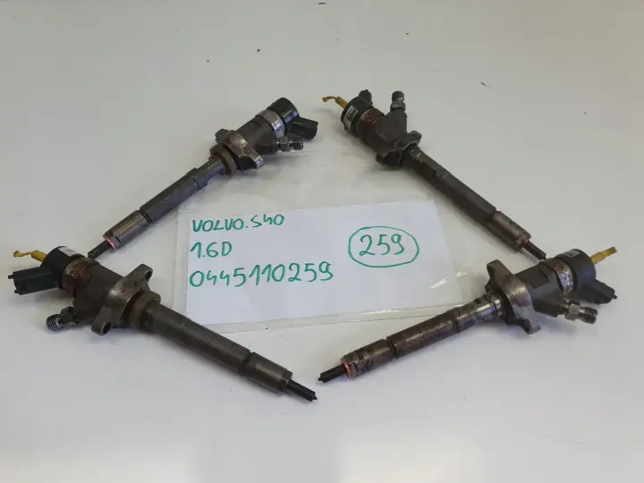 Citroen Peugeot Ford Focus 1.6 TDCI WTRYSKIWACZ PALIWA Wtrysk 0445110259