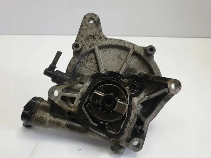 Kia Sorento II 2.2 CRDI POMPA VACUM wakum ORYGINAŁ