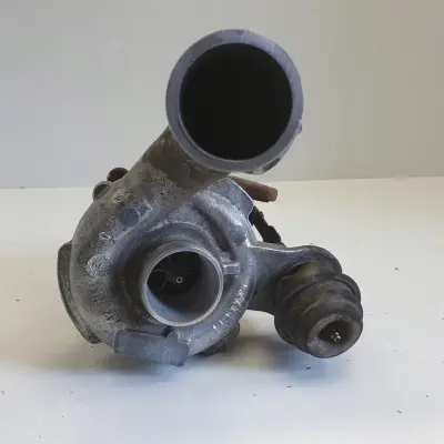 Opel Vivaro 1.9 DCI TURBOSPRĘŻARKA turbo 8200458162