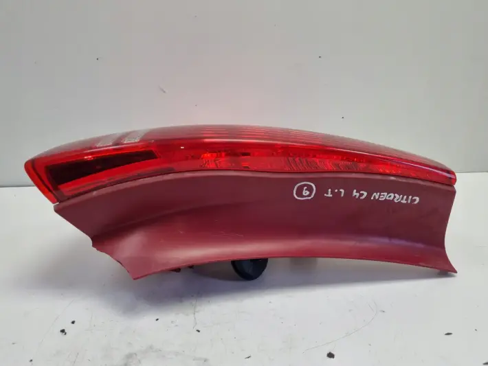 Citroen C4 TYLNIA TYLNA LAMPA LEWA lewy tył EUROPA 9655864080